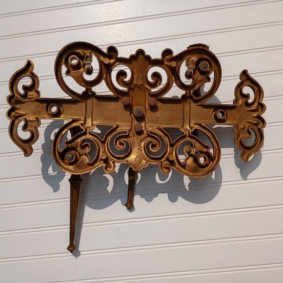 HOMCO Candelabra Gold 3 Arm Candle Holder MCM Hollywood Regency Gothic VIntage - Picture 4 of 13